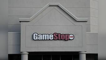 GameStop shares plunge 39%; analysts say 2019 could be challenging