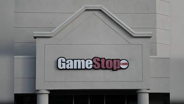 GameStop shares plunge 39%; analysts say 2019 could be challenging