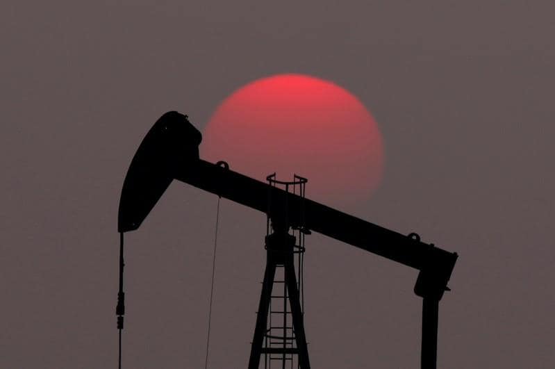Oil mixed on crude demand fears and USIran tensions