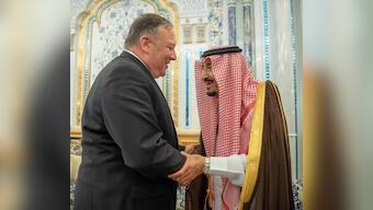 U.S.' Pompeo discusses Iran with Gulf allies amid escalating crisis