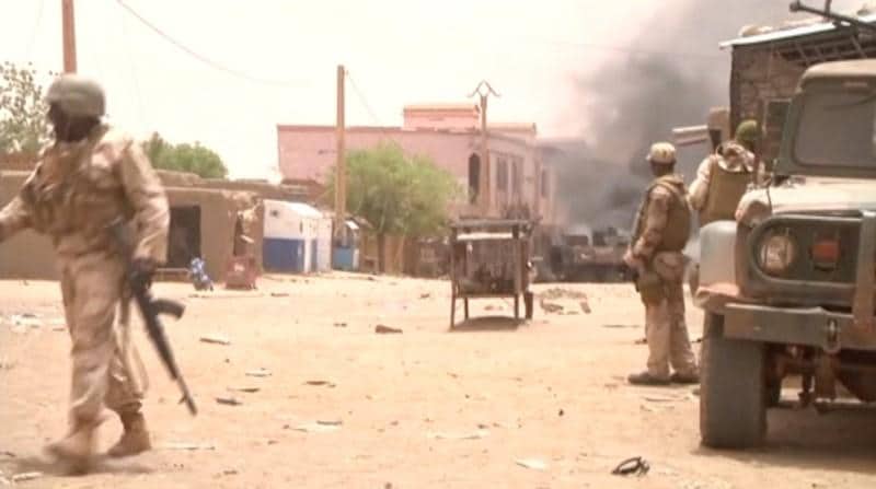 Mali Car Bomb Attack Kills Four Civilians Wounds Eight French Soldiers