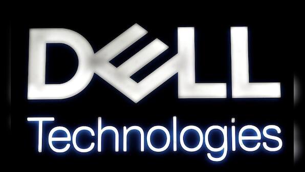 Dell moves to go public, spurns IPO