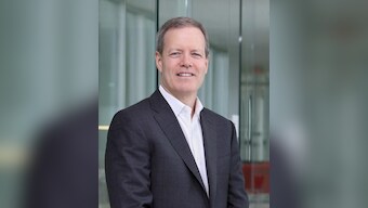 New 3M CEO seeks to develop or buy way to higher growth