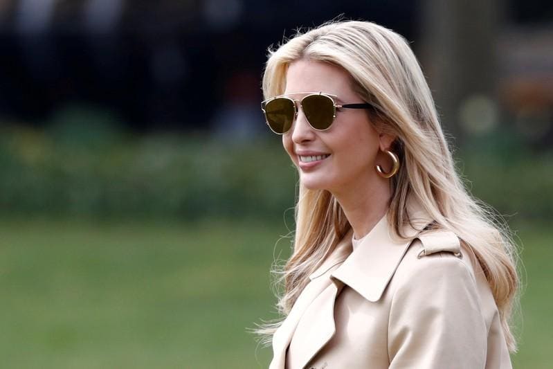 Ivanka Trump closes fashion line to focus on helping her father