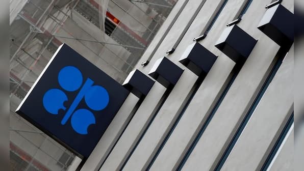 OPEC extends oil cut to prop up prices as economy weakens