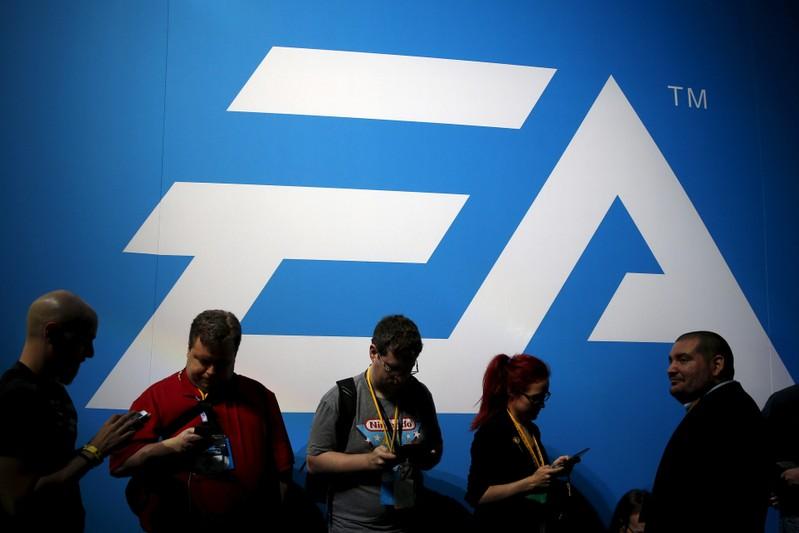 ‘Apex Legends’ drives EA’s quarterly revenue beat