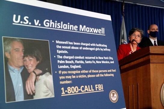 U.S. says Ghislaine Maxwell deserves no 'special treatment,' urges detention U.S. says Ghislaine Maxwell deserves no 'special treatment,' urges detention