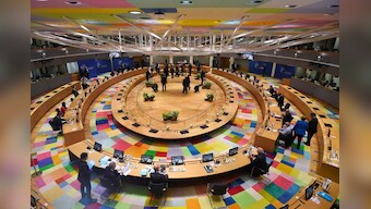 EU nations deadlocked at tense coronavirus recovery summit