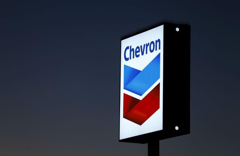 Chevron to buy Noble for 5 billion in stock biggest oil deal since price crash