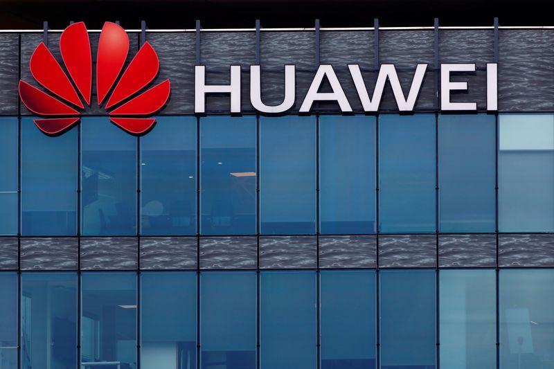 Huawei will not be prevented from investing in France Le Maire