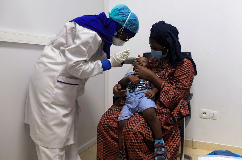 Senegal strengthens coronavirus testing for travellers