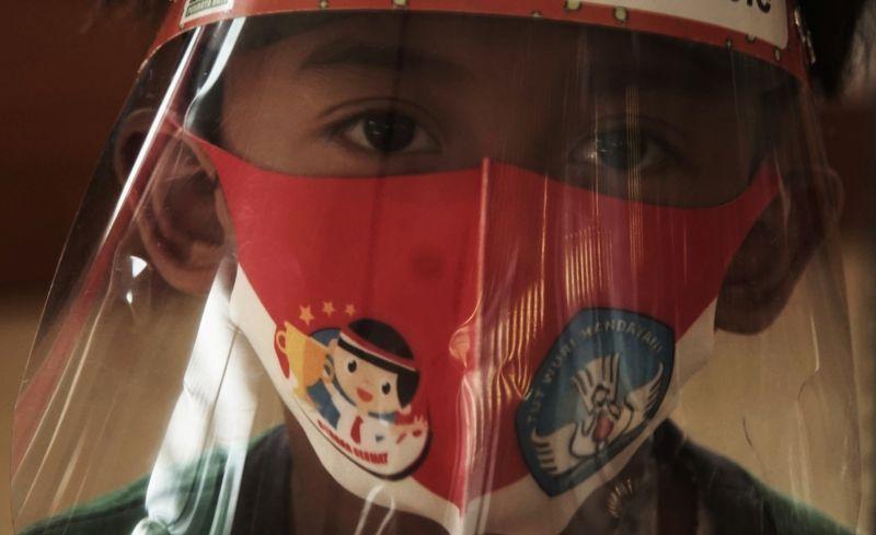 Indonesia kindergarten explores new ways to teach over pandemic