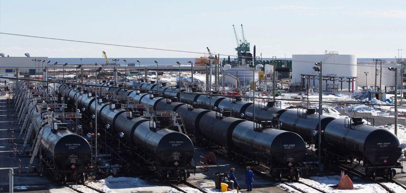Once Canadas oil relief valve rail shipping grinds to near halt