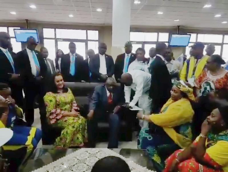 Big crowds welcome home Congo presidential hopeful Bemba after long absence Big crowds welcome home Congo presidential hopeful Bemba after long absence