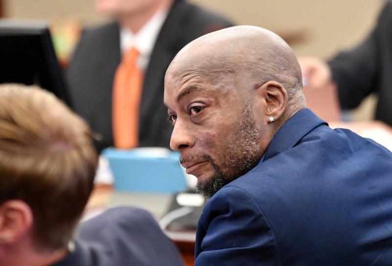 First Trial Alleging Monsanto S Roundup Causes Cancer Goes To Jury World News Firstpost