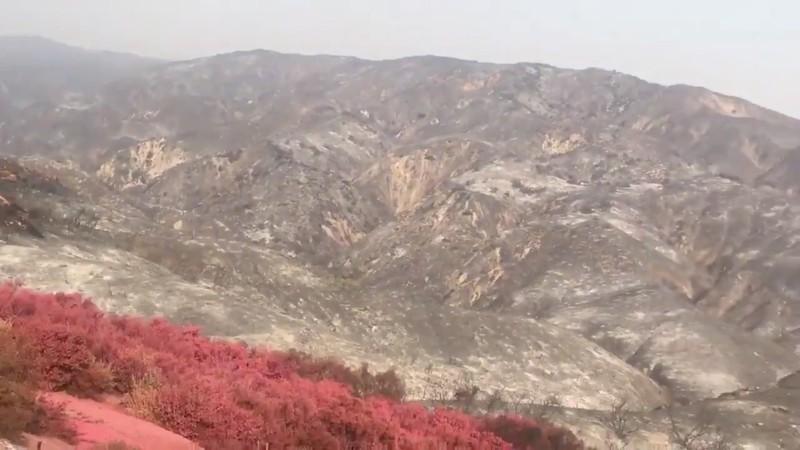 Yosemite reopens its valley, as flames and smoke linger Yosemite reopens its valley, as flames and smoke linger