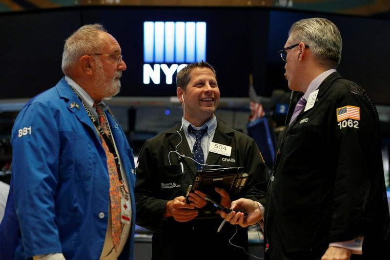 Wall Street rebounds as Walmart beats, trade worries ease Wall Street rebounds as Walmart beats, trade worries ease
