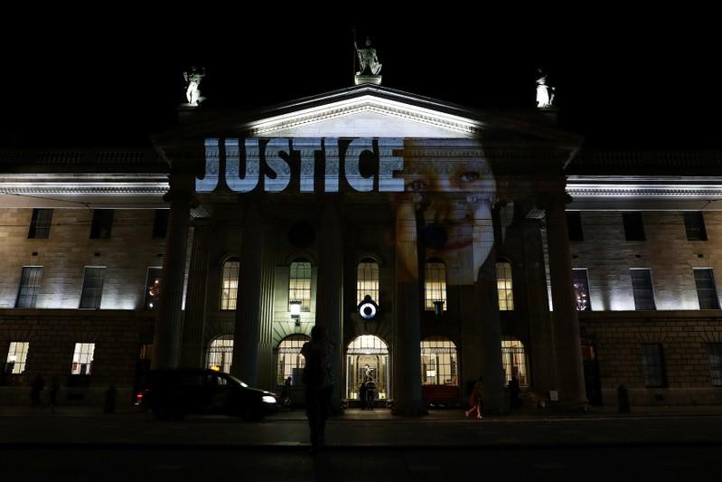 Pope travels to transformed Ireland as abuse crises rage Pope travels to transformed Ireland as abuse crises rage