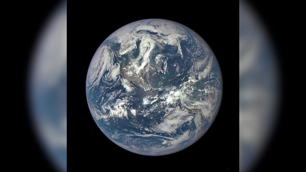 Space insurance costs to rocket after satellite crash
