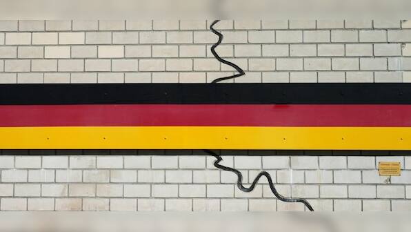 Majority of Germans to stop paying 'solidarity tax' from 2021: draft law