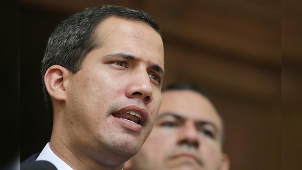 Venezuela pro-Maduro legislature to assess early congress elections