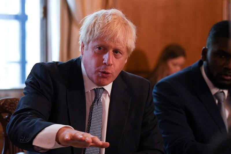 UK PM expects EU to cave in to save Ireland from ’no-deal’ Brexit: the Sun