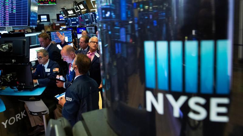 Wall Street rallies on hopes of global economic stimulus