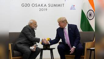 Trump urges India and Pakistan to reduce tensions in call with leaders