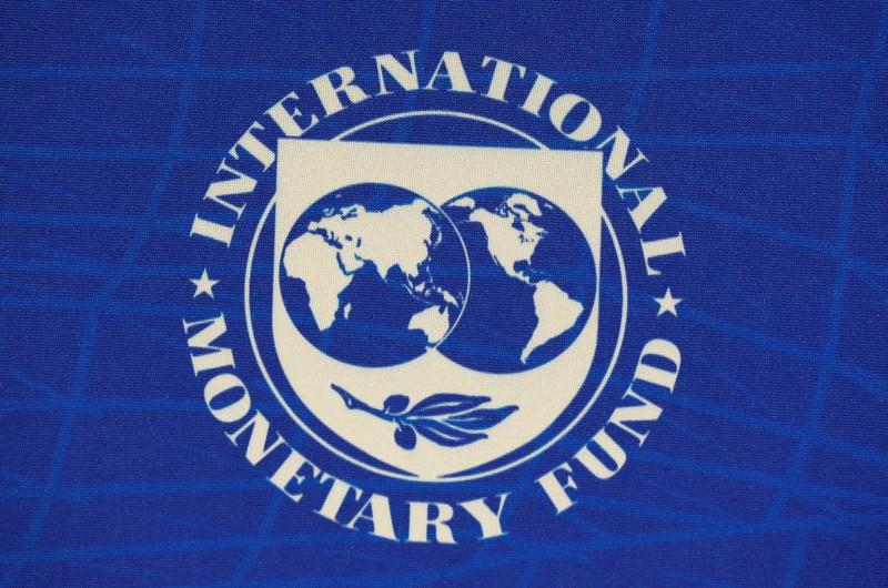IMF warns against rate cuts currency intervention to improve trade balance