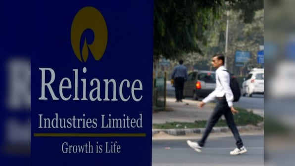 India's Reliance seeks LNG cargo for October delivery: sources