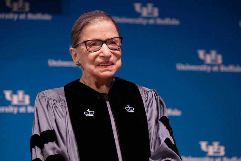 US Justice Ginsburg makes first appearance since latest cancer scare