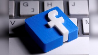Facebook to get rights to show music videos - Bloomberg News
