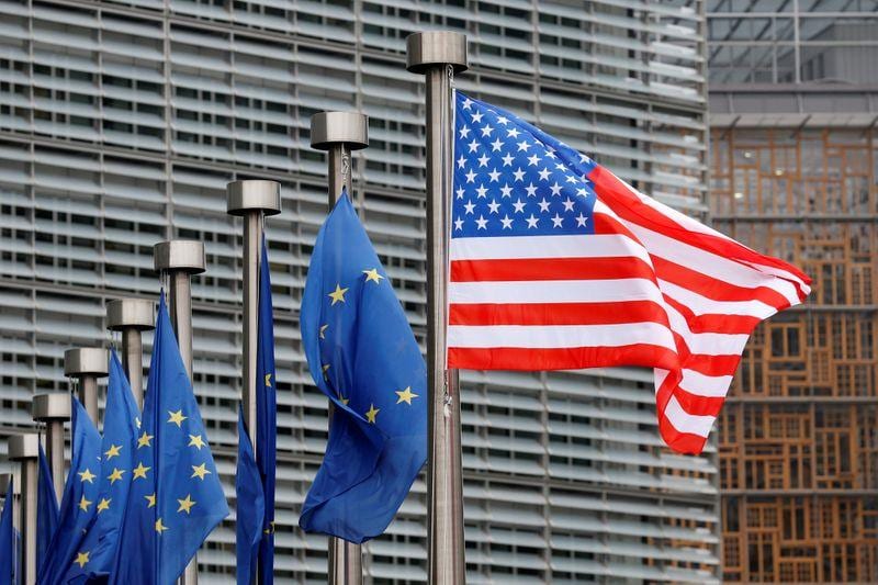 EU calls for intensified efforts to solve trade disputes with US