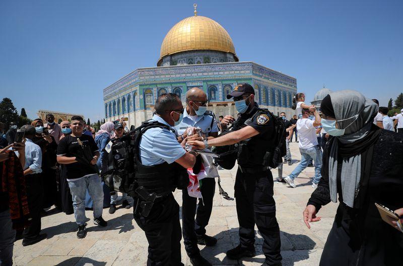 Palestinians warn IsraelUAE deal imperils Jerusalems AlAqsa mosque
