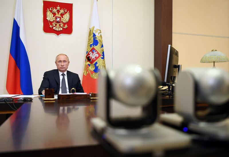 Putin proposes sevenway online summit to avoid confrontation over Iran  Kremlin