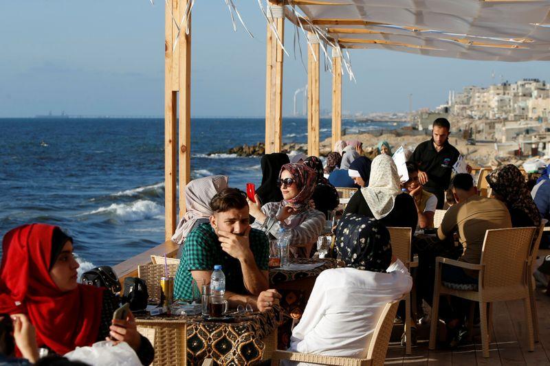 Dream destination cafes offer taste of paradise in blockaded Gaza strip