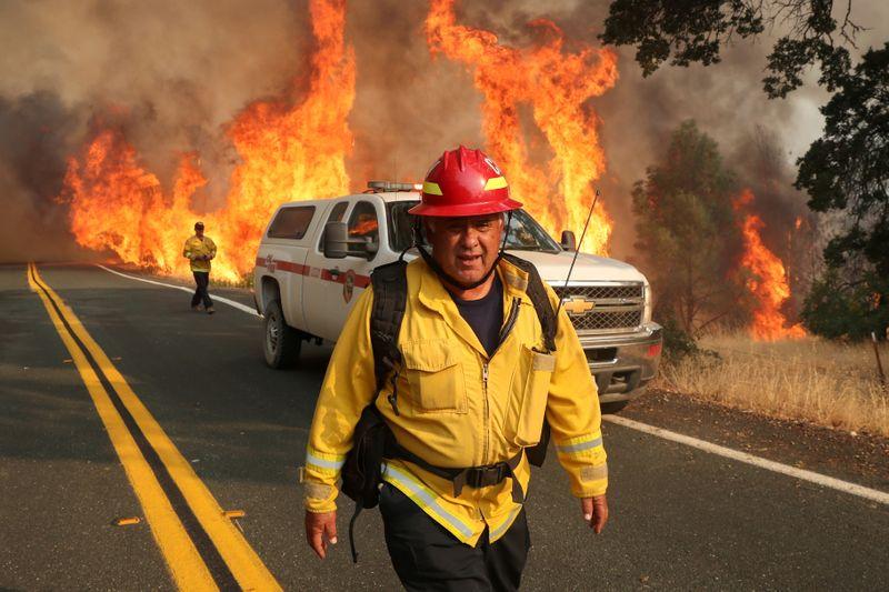 California battles more lightning wildfires humidity helps