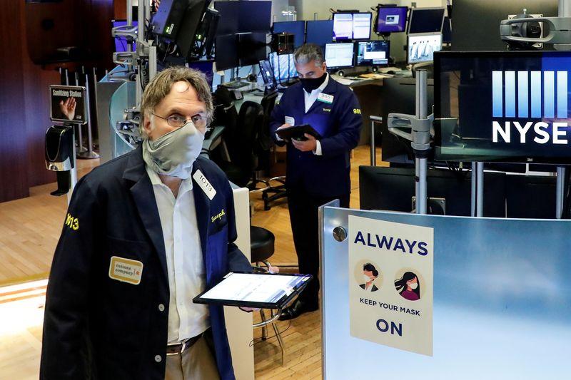 Wall Street closes higher as momentum stocks push SP 500 Nasdaq to new highs