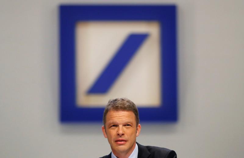 Exclusive Deutsche Bank Weighs Overhaul Of Group Structure Sources 