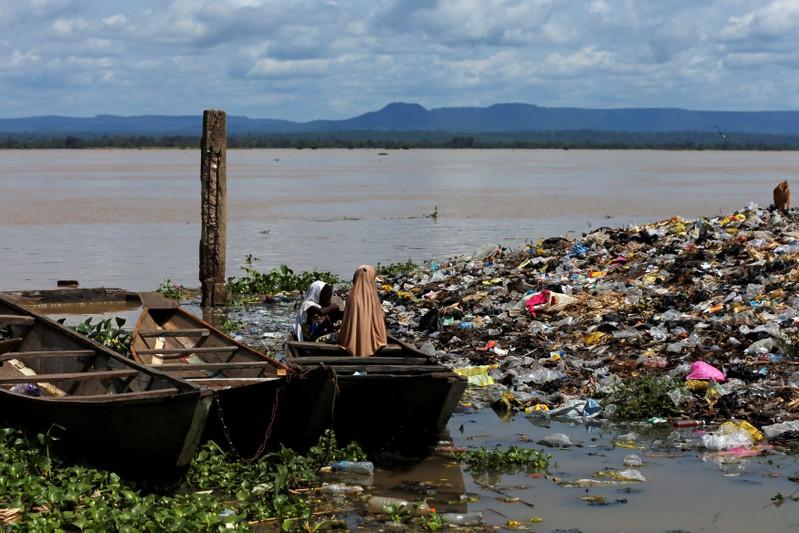 Nigerias disasters agency says 100 people killed in floods across 10 states