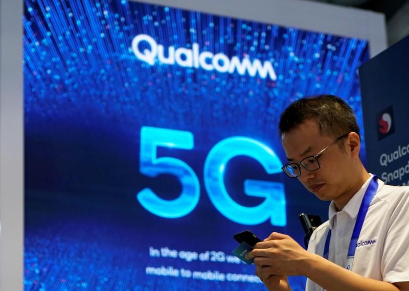 Qualcomm-Samsung axis brings 5G to the masses as Huawei struggles Qualcomm-Samsung axis brings 5G to the masses as Huawei struggles