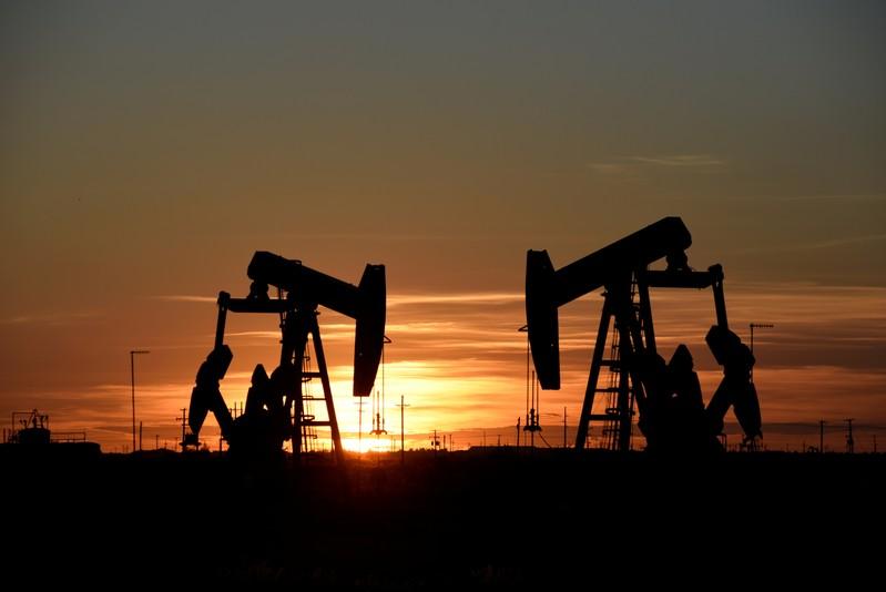Oil dips as demand concerns counter USChina trade hopes