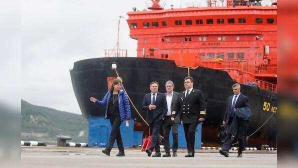 Russia's first sea-borne nuclear power plant arrives to its base