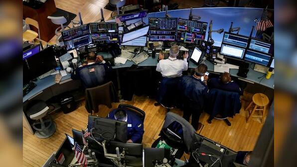 Wall Street rises as oil fears recede, market awaits Fed