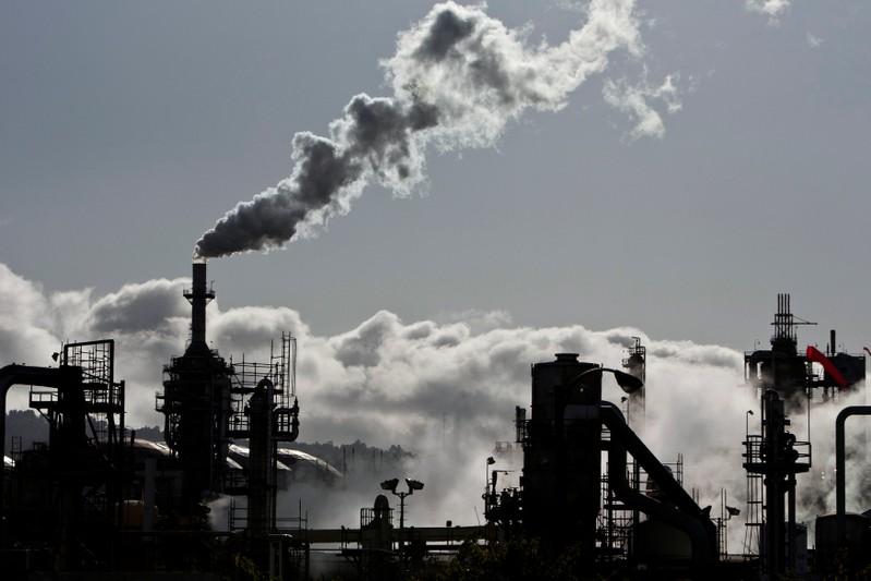 Investors turn heat on Big Oil ahead of UN climate summit