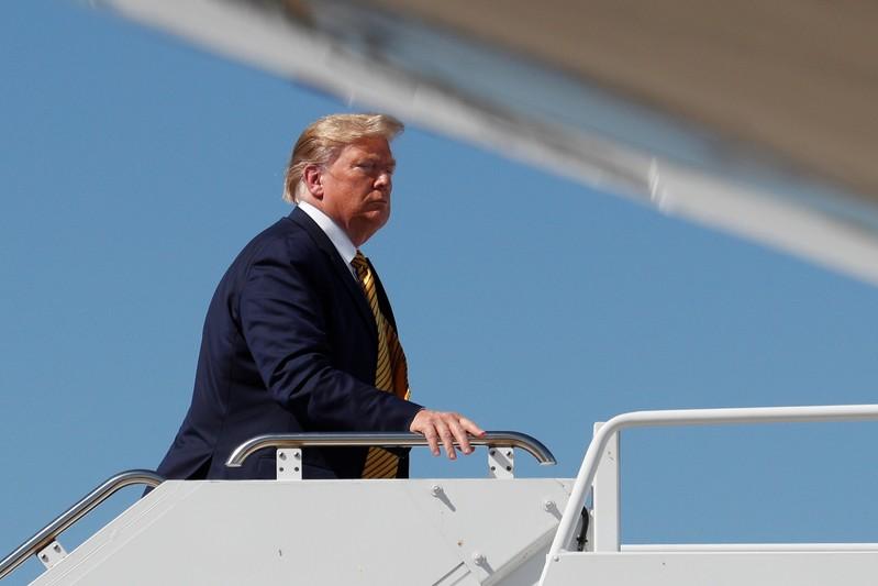 Trump capping California fundraising swing with visit to border wall