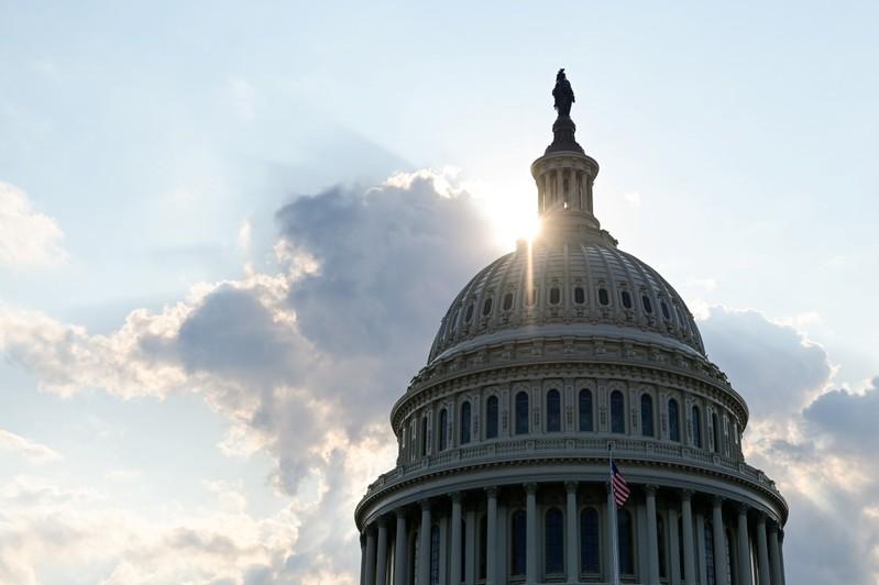 US House approves stopgap funding bill to avoid government shutdown
