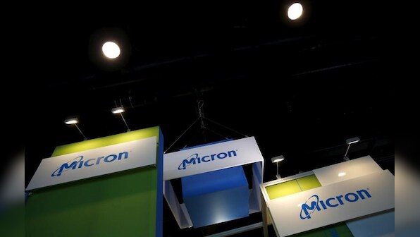 Micron gives bleak profit outlook, citing trade uncertainty