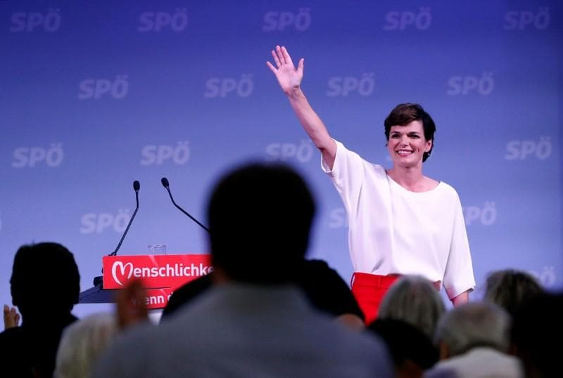Austria votes in snap parliamentary poll conservatives seen heading new coalition