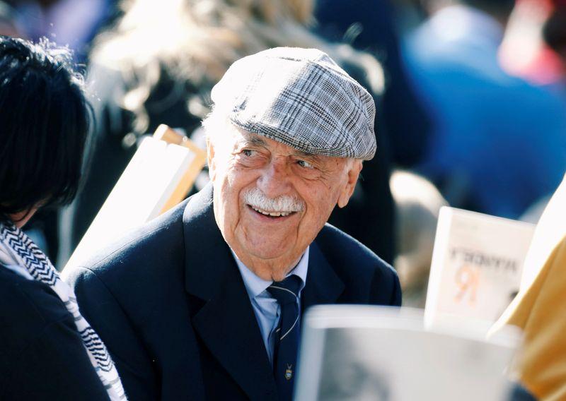 South African human rights lawyer George Bizos dies at 92